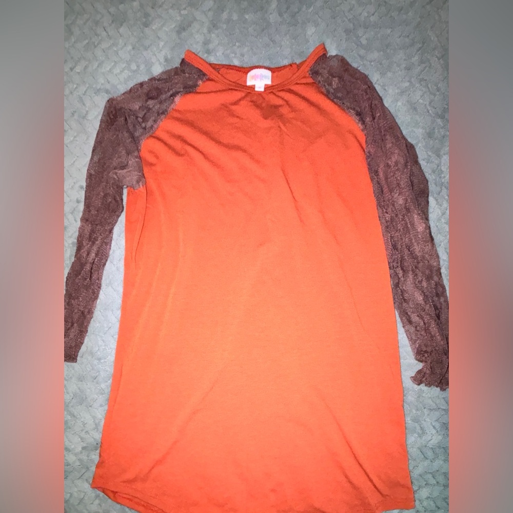 Lularoe Lacy sleeved Randy Tee